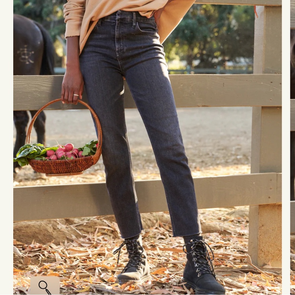 Frank and Eileen Women Jeans size 28 in great condition